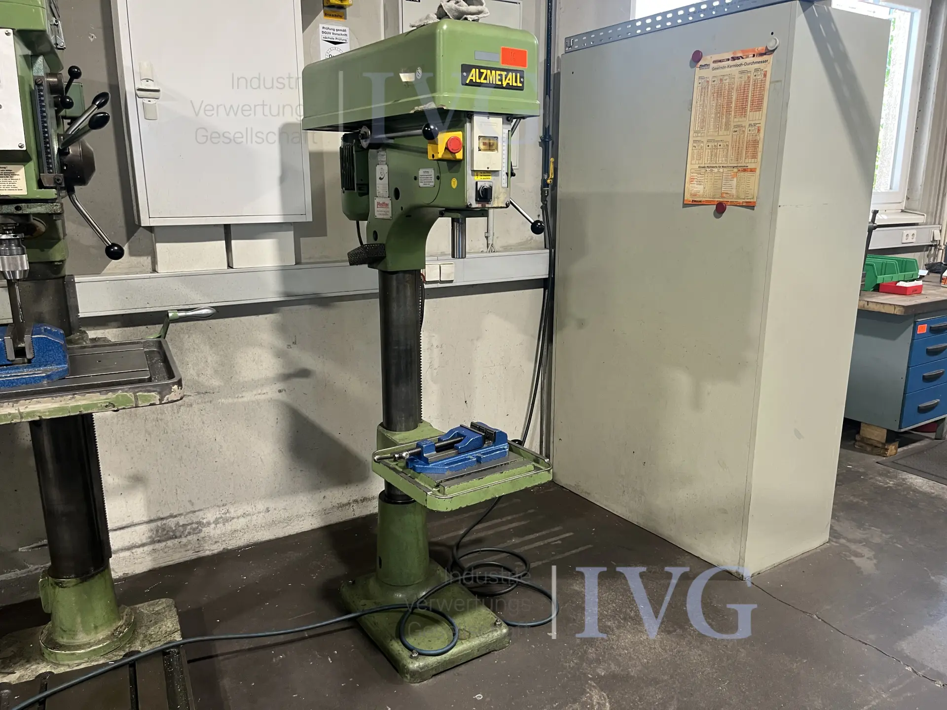 Ständer-Bohrmaschine ALZMETALL AX 3/S